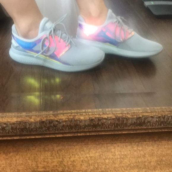 New Balance Fuelcore Iridescent Running 